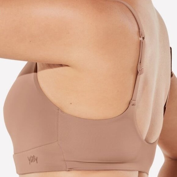 NWT Yitty SZ XS Smoothed Reality Plunge Bra - Moody B*tch Taupe - Picture 2 of 10